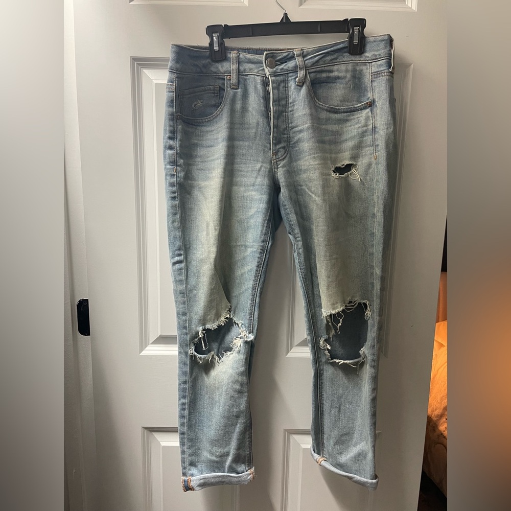 American Eagle Outfitters Light Blue Boyfriend Jeans